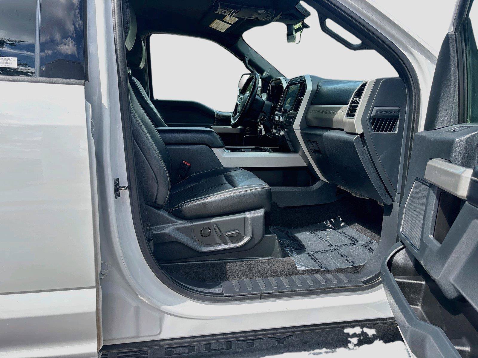 Used 2022 Ford F250 Lariat w/ Lariat Value Package AWD/4WD image 27