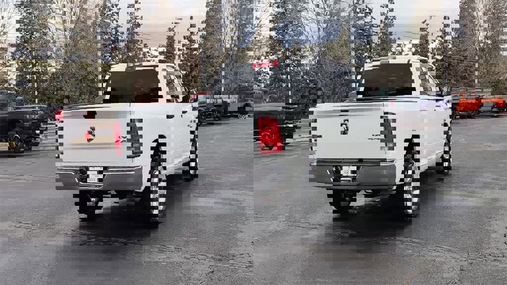 Used 2023 RAM 1500 Classic SLT image 8