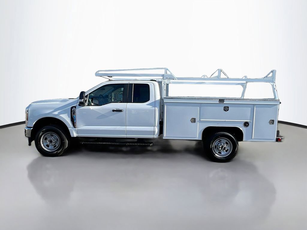 New 2026 Ford F350 XL w/ XL Chrome Package image 6