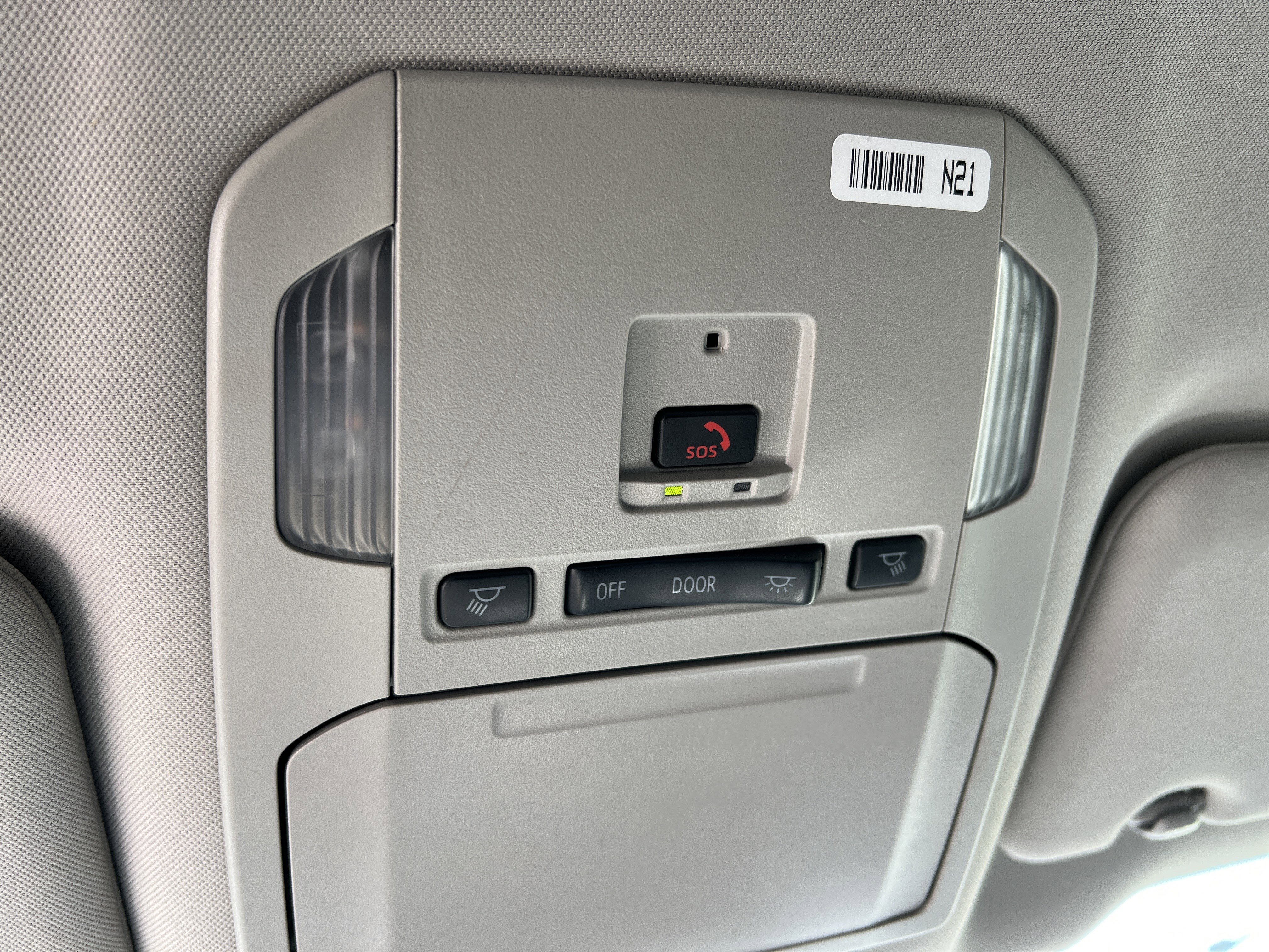 Certified 2024 Toyota Highlander LE AWD/4WD image 5