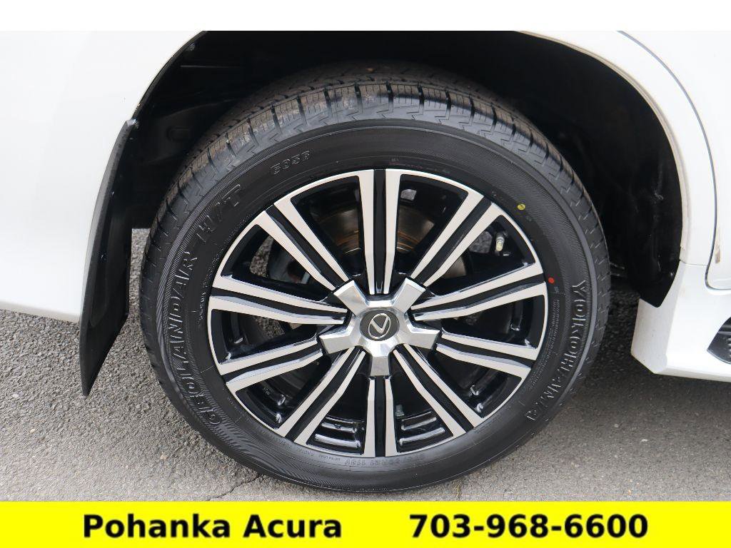 Used 2021 Lexus LX 570 4WD w/ Luxury Package image 35