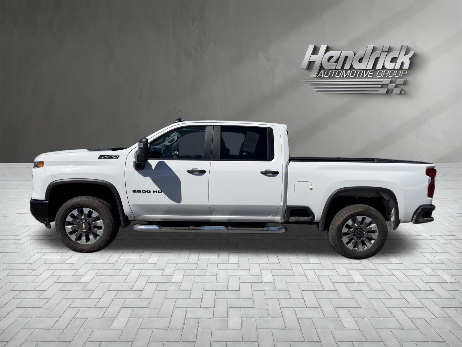 Used 2024 Chevrolet Silverado 2500 Custom w/ Custom Value Package AWD/4WD image 6