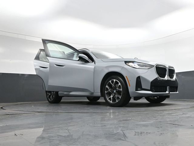 Used 2025 BMW X3 xDrive30i image 41