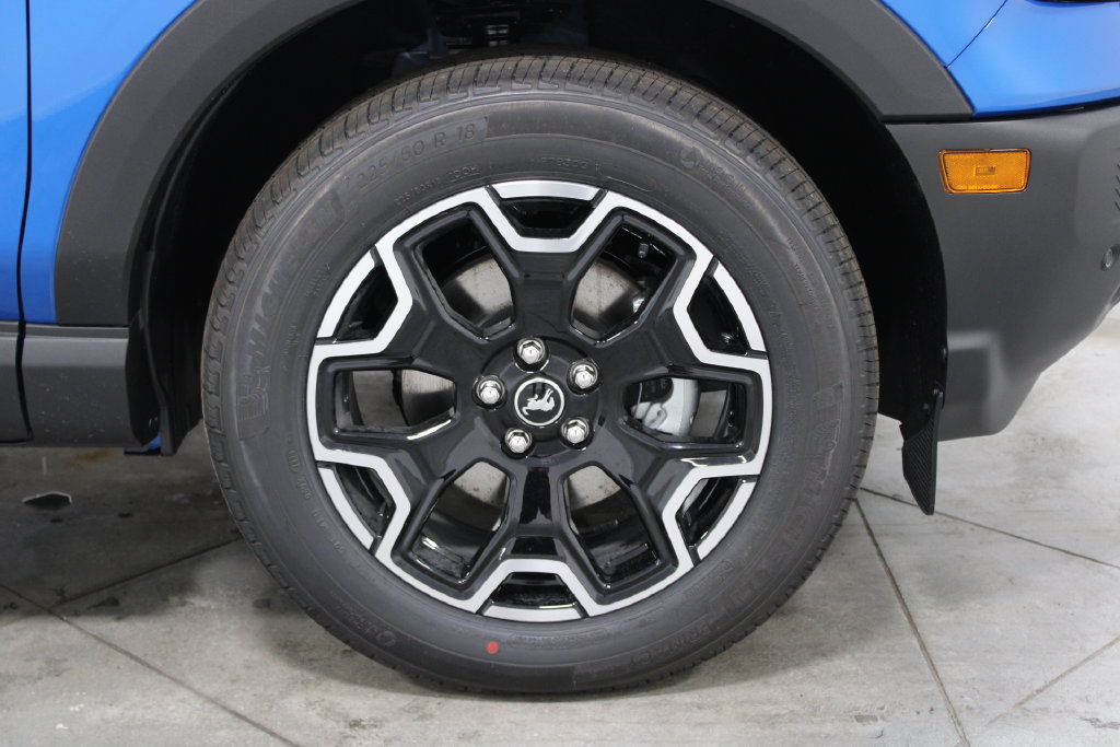 New 2026 Ford Bronco Sport Outer Banks w/ Outer Banks Tech Package+ AWD/4WD image 12