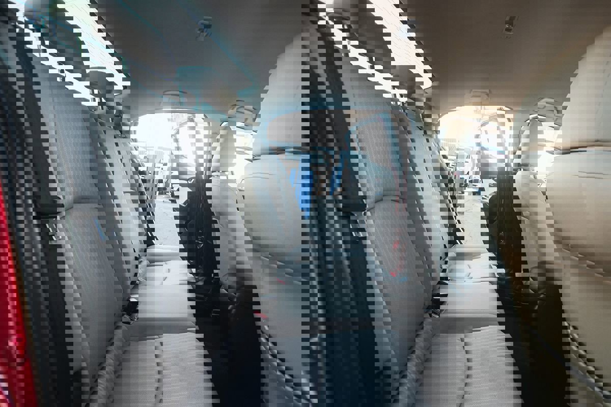 Used 2016 MAZDA MAZDA3 i Sport image 16