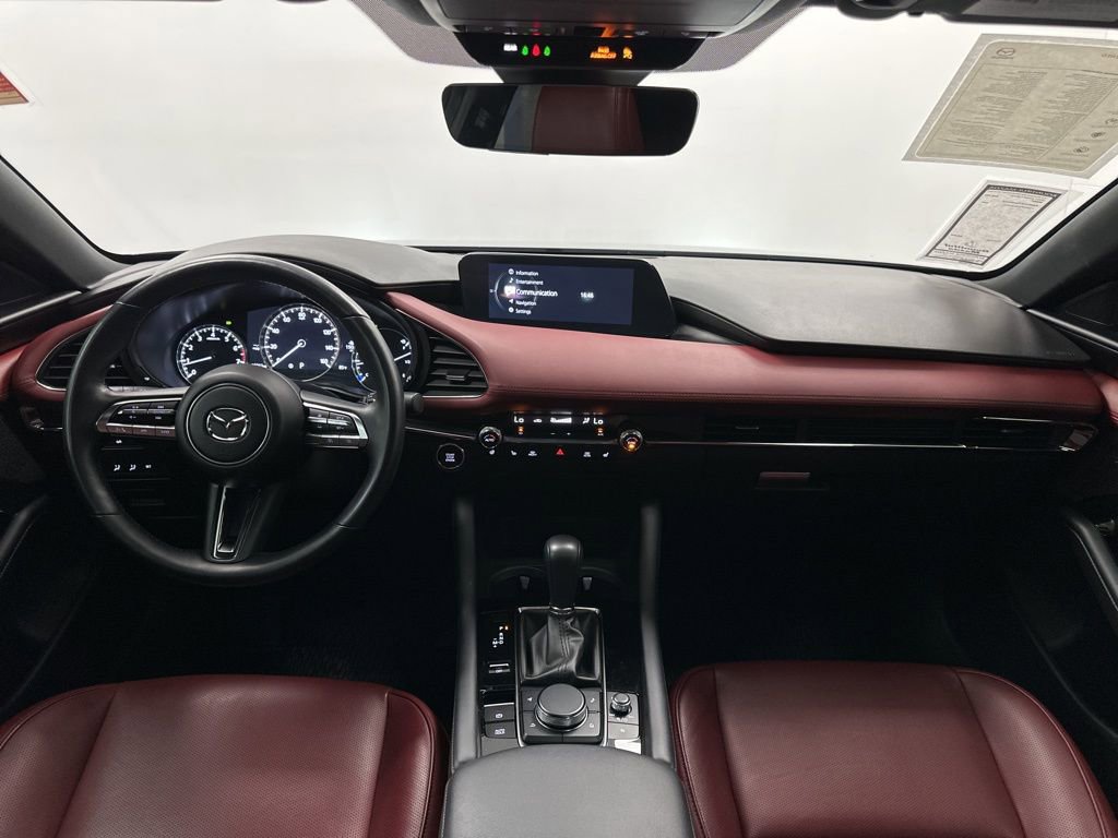 Certified 2023 MAZDA MAZDA3 Hatchback w/Premium Plus Pkg image 33