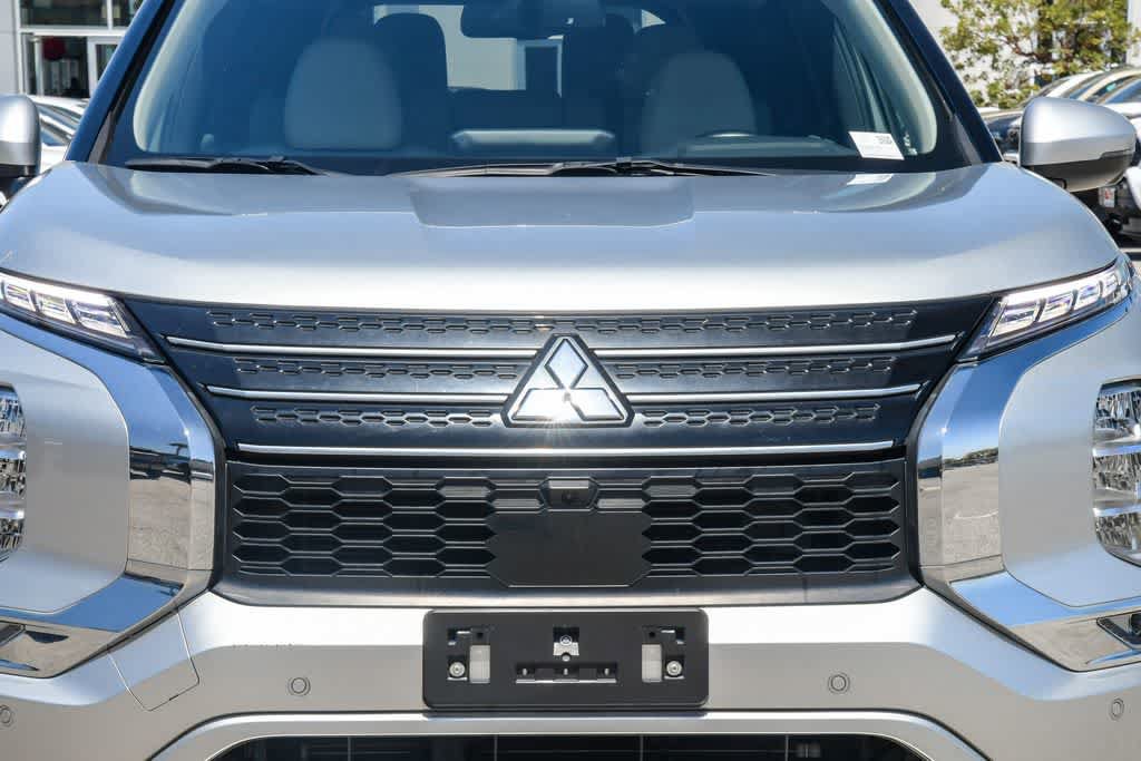 Used 2022 Mitsubishi Outlander SEL FWD image 5