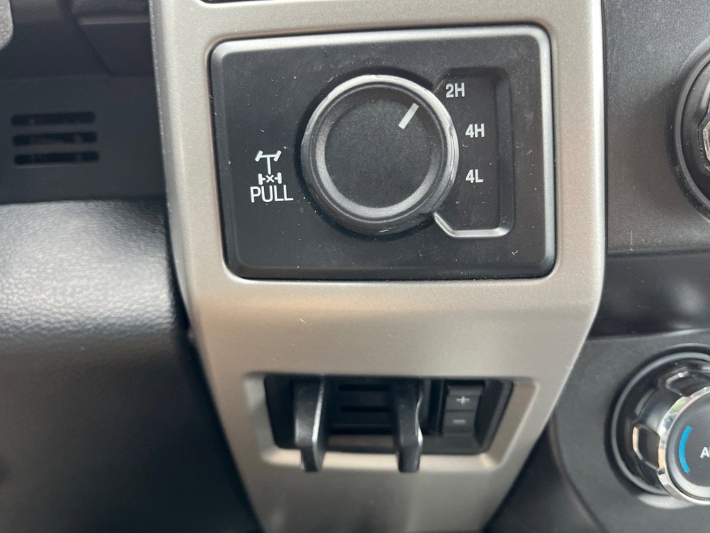 Used 2021 Ford F250 Lariat image 22