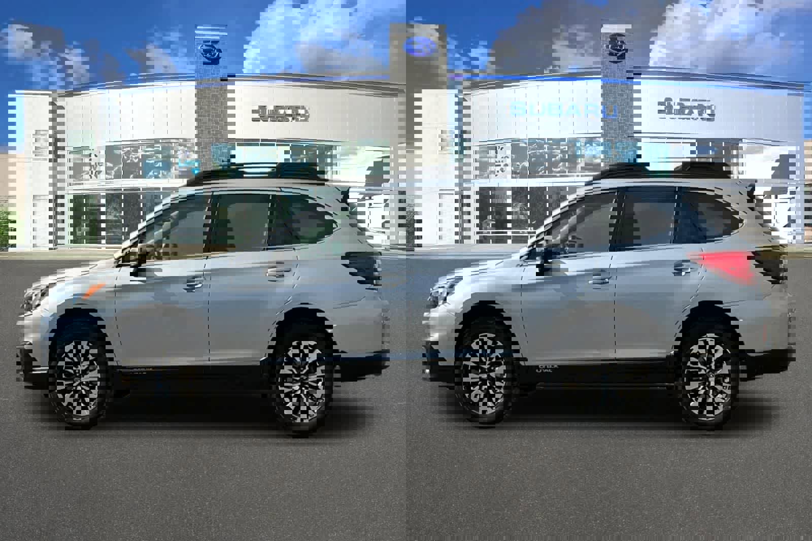 Used 2016 Subaru Outback 2.5i Limited image 9