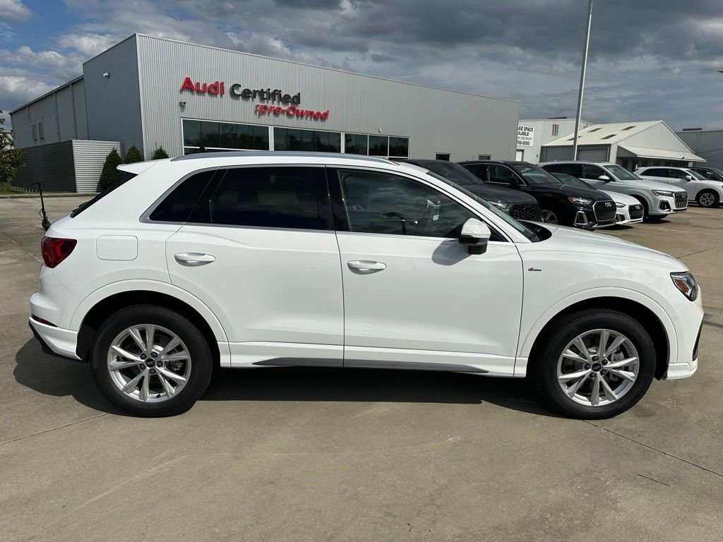 New 2025 Audi Q3 2.0T Premium Plus w/ Premium Plus Package image 4