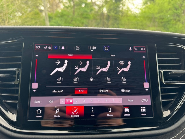 Used 2022 Dodge Durango SRT w/ Premium Interior Group image 27