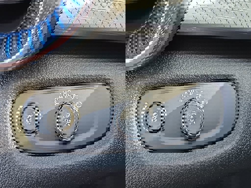 New 2026 Chevrolet Trax LT w/ Driver Confidence Package image 11