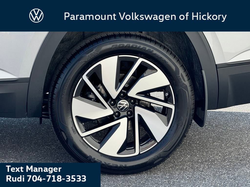 New 2026 Volkswagen Atlas SE image 3