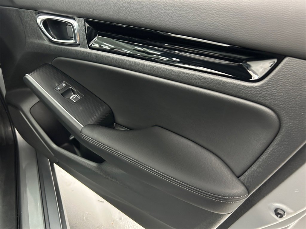 Used 2025 Honda Civic Sport Touring image 20