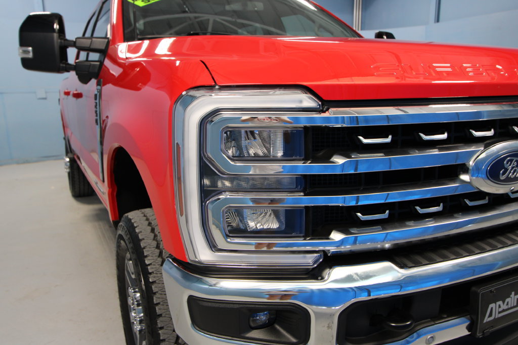 Used 2024 Ford F250 Lariat w/ Lariat Ultimate Package AWD/4WD image 41