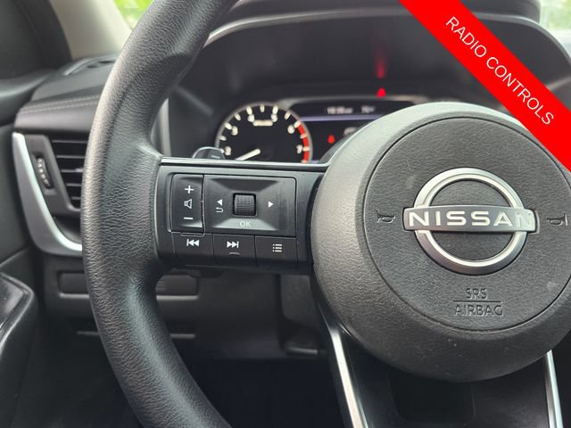 Used 2024 Nissan Rogue S AWD/4WD image 11