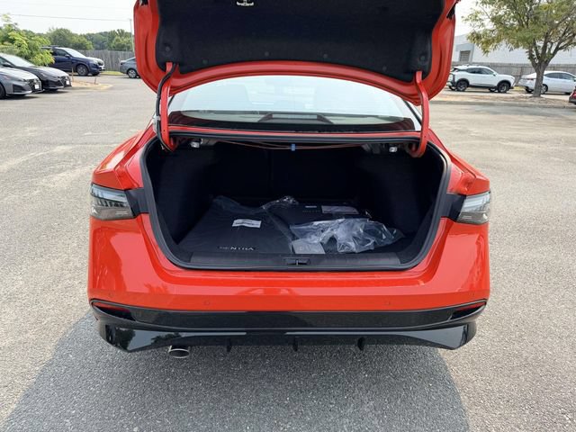 New 2026 Nissan Sentra SR w/ SR Premium Package FWD image 12