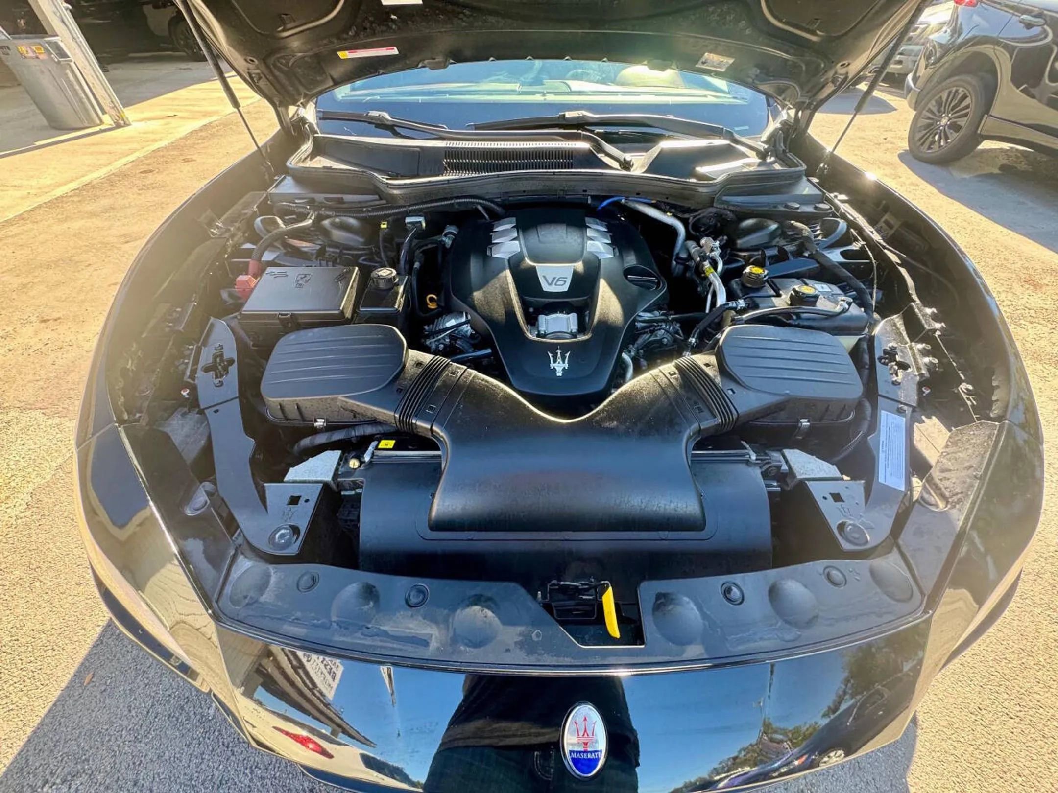 Used 2017 Maserati Ghibli image 25