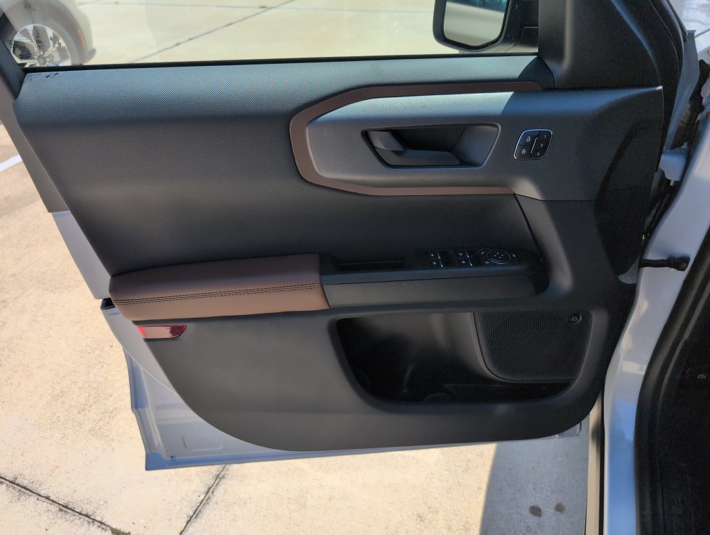 New 2026 Ford Bronco Sport Outer Banks w/ Outer Banks Tech Package+ AWD/4WD image 28