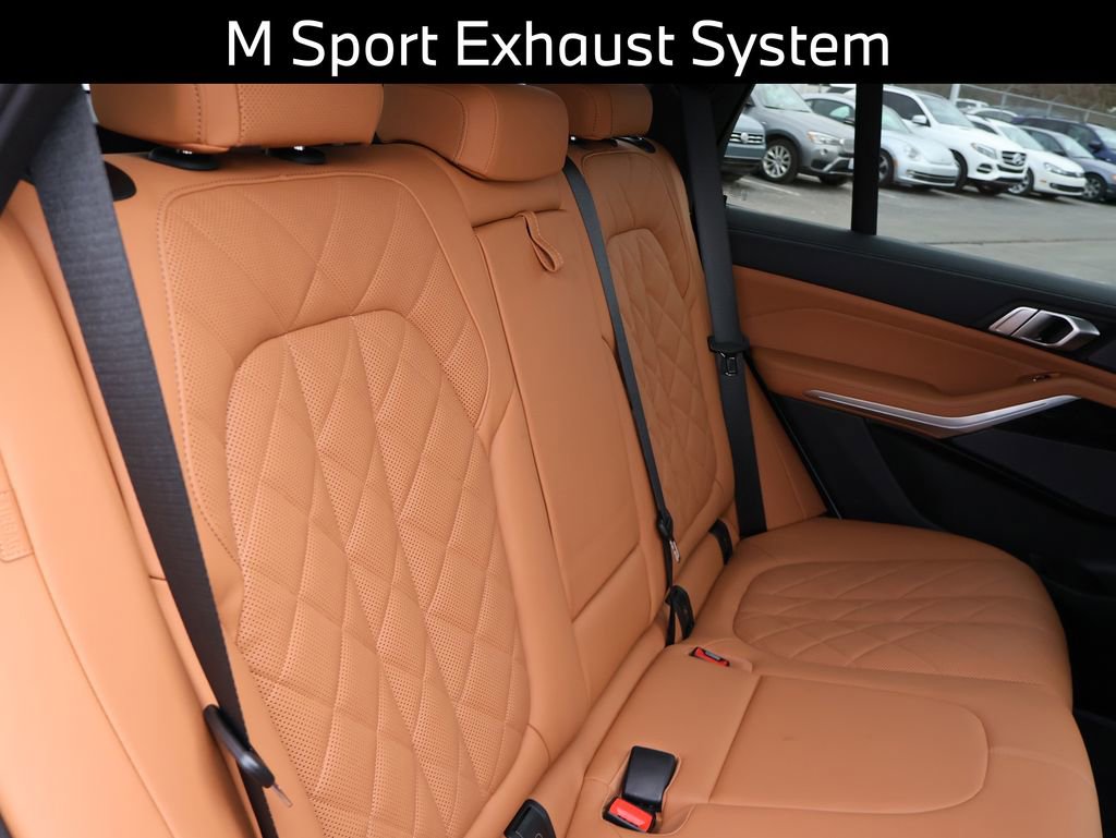 Certified 2024 BMW X5 xDrive40i w/ M Sport Package image 16