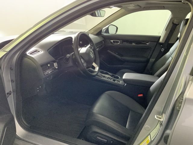 Used 2023 Honda Civic Touring image 14