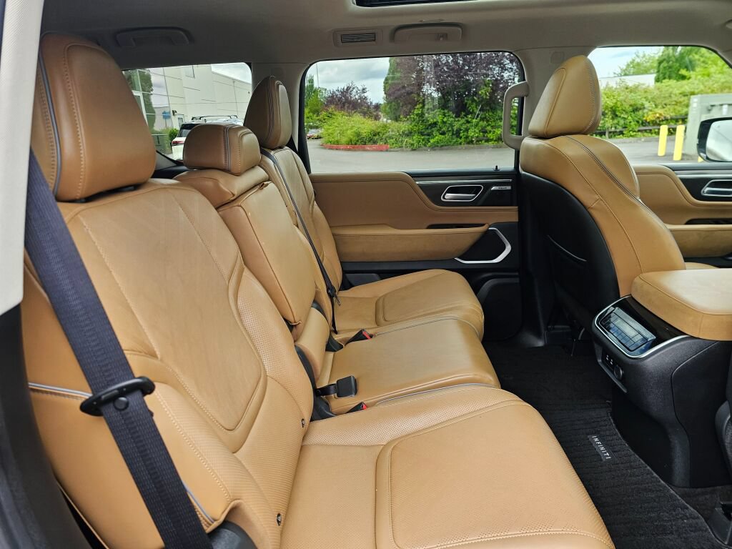 Used 2025 INFINITI QX80 Luxe AWD/4WD image 15