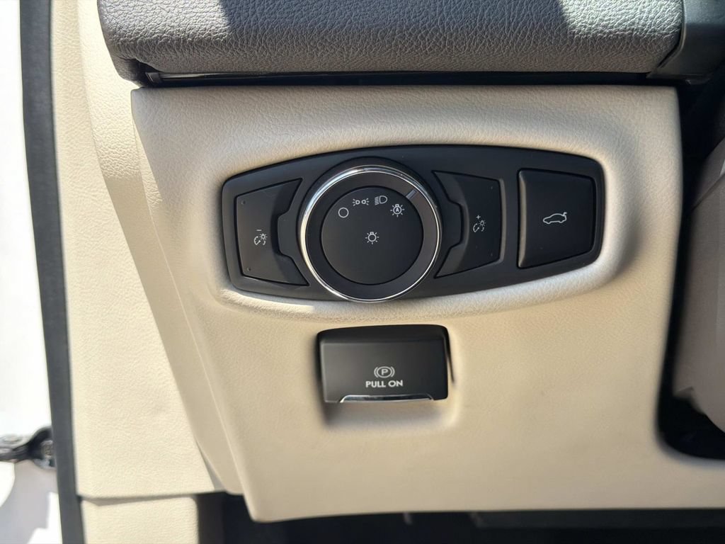 Used 2020 Lincoln MKZ Reserve w/ Monochromatic Package FWD image 23