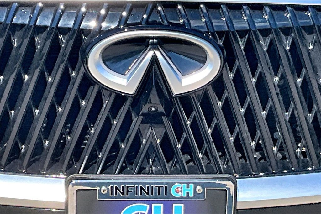 Certified 2027 INFINITI QX60 Luxe w/ Cargo Package AWD/4WD image 12