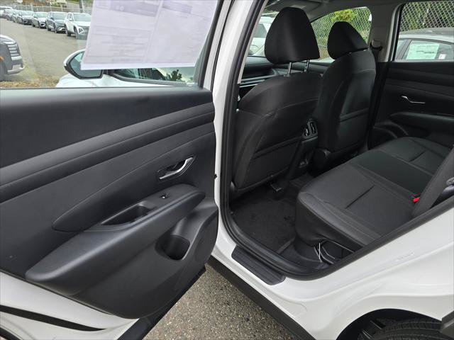 New 2026 Hyundai Tucson Blue SE AWD/4WD image 17