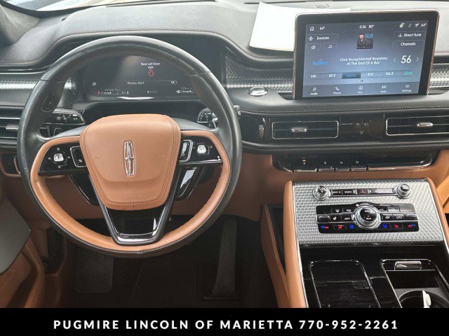Used 2023 Lincoln Aviator Black Label w/ Class IV Trailer Tow Package AWD/4WD image 25