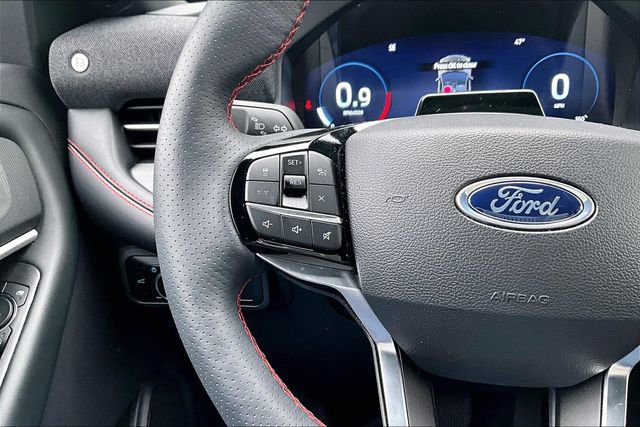Used 2025 Ford Explorer ST-Line w/ Premium Package image 20