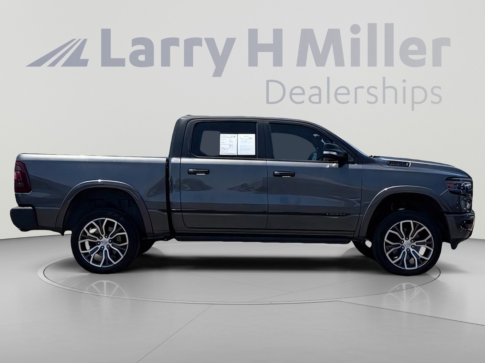 Certified 2022 RAM 1500 Limited AWD/4WD image 8