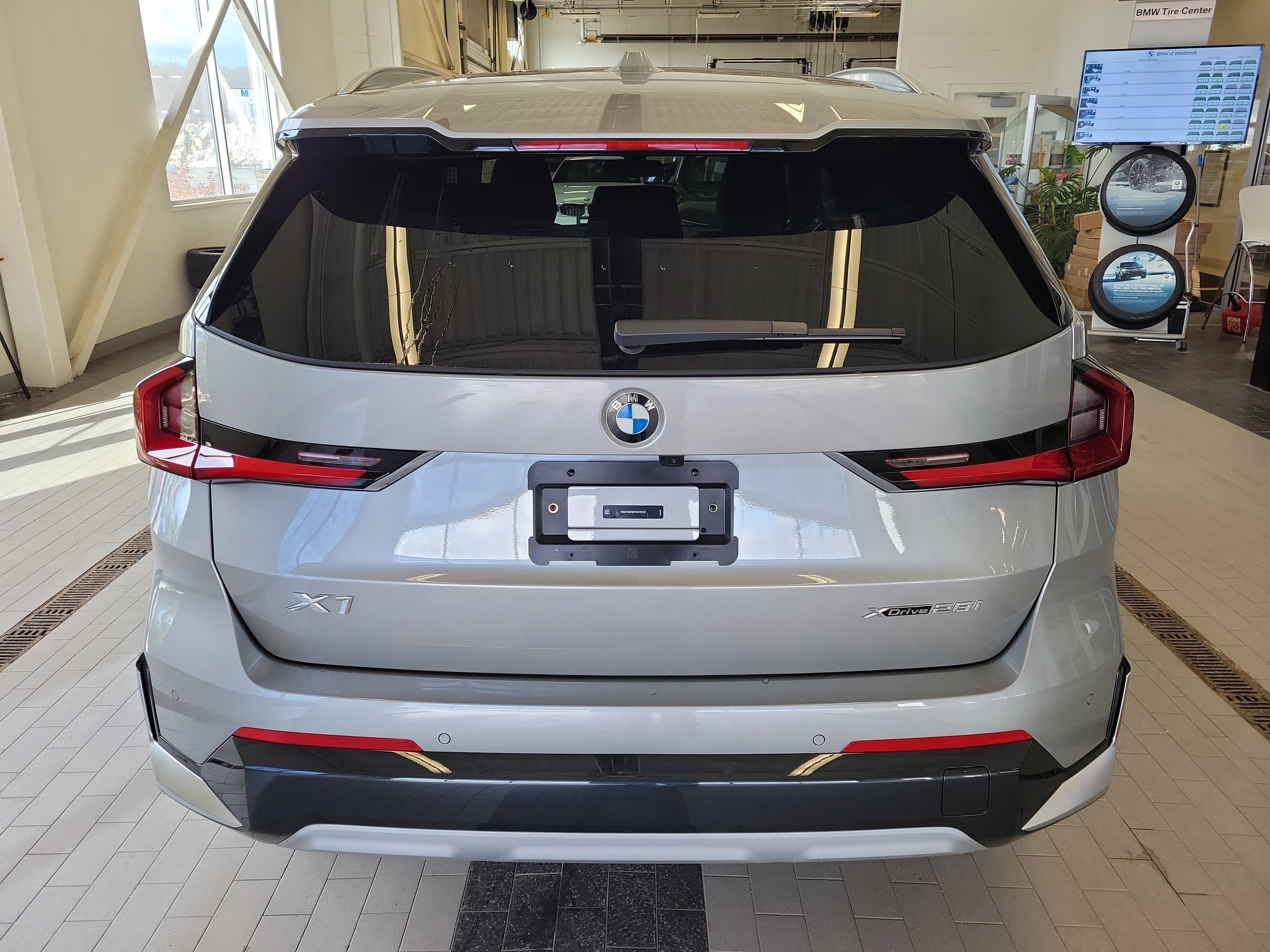 New 2026 BMW X1 xDrive28i w/ Technology Package AWD/4WD image 6
