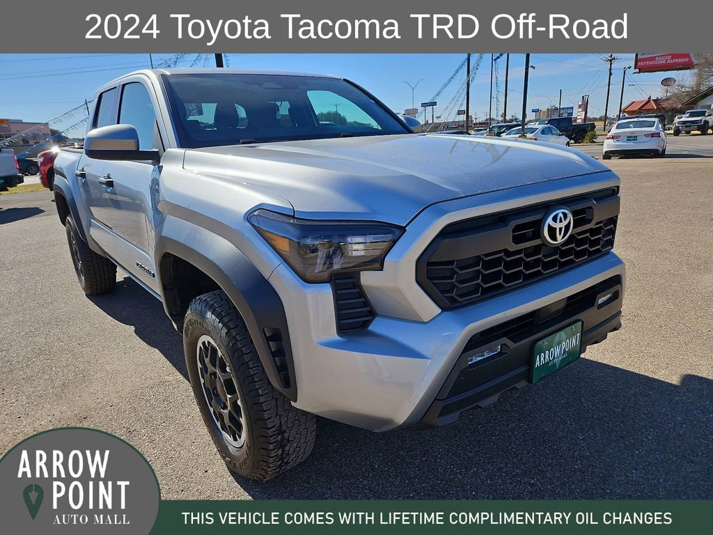 Used 2024 Toyota Tacoma TRD Off-Road image 2