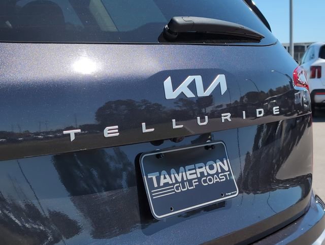 Used 2025 Kia Telluride S image 6