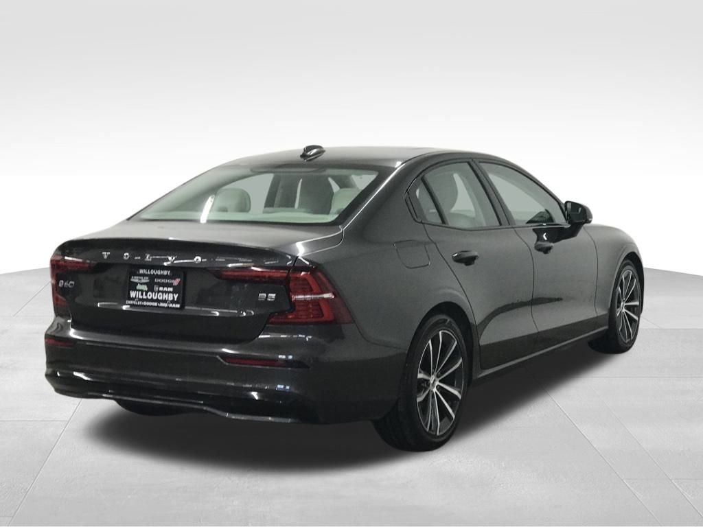 Used 2024 Volvo S60 B5 Core w/ Climate Package image 8