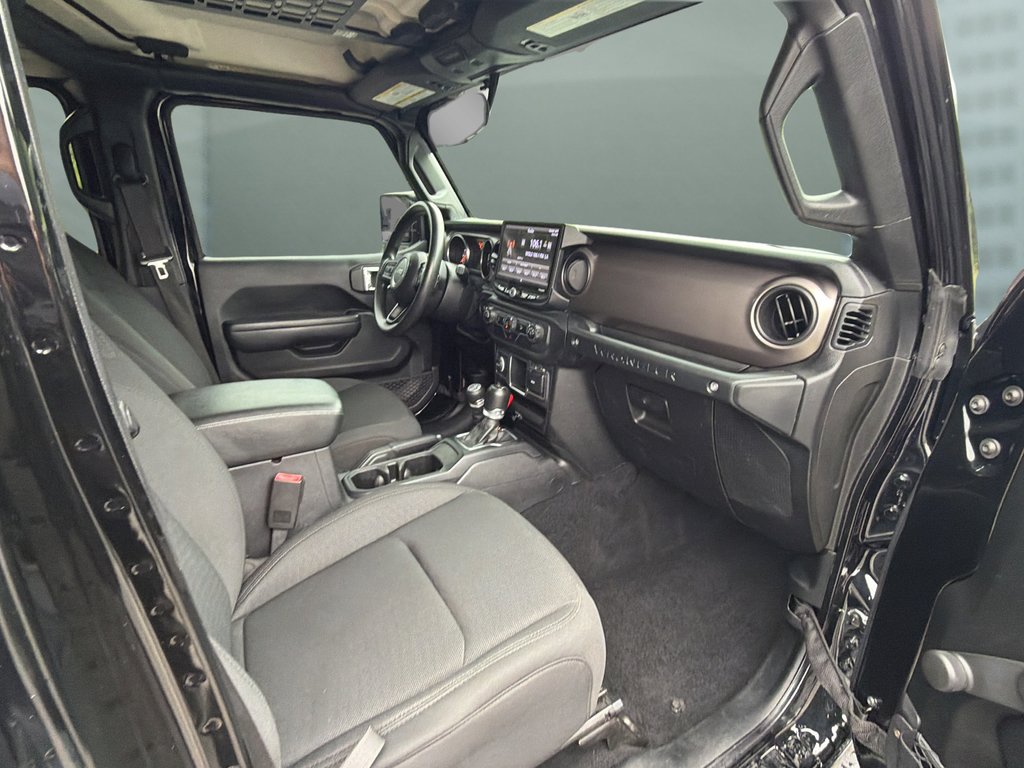 Used 2020 Jeep Wrangler Unlimited Sport AWD/4WD image 18
