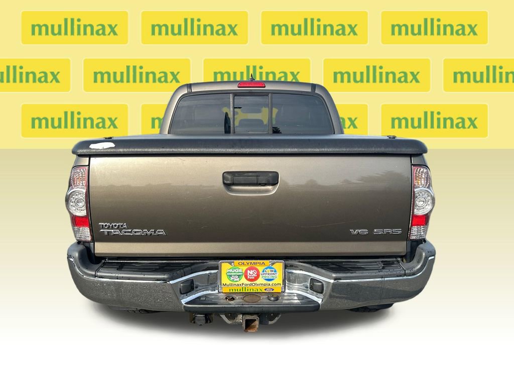 Used 2015 Toyota Tacoma 4x4 Double Cab w/ SR5 Package image 28