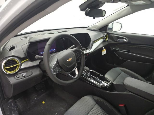 New 2026 Chevrolet Trax LT FWD image 9