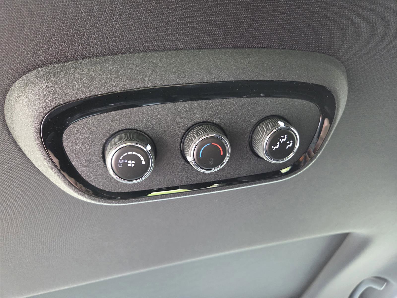 New 2026 Dodge Durango GT image 24