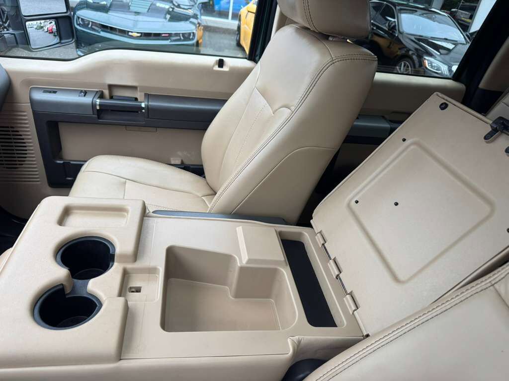 Used 2011 Ford F250 Lariat w/ Lariat Ultimate Pkg image 22