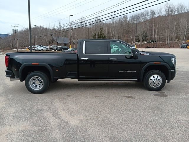 New 2026 GMC Sierra 3500 Denali w/ Denali Reserve Package image 13