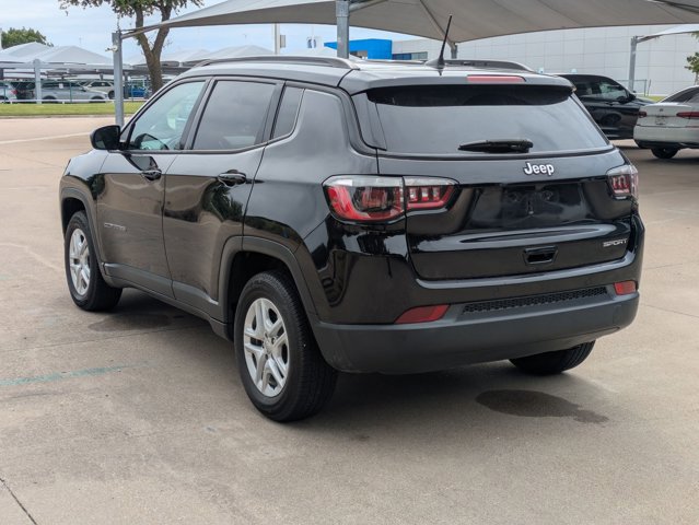 Used 2018 Jeep Compass Sport w/ Tech Group FWD image 7