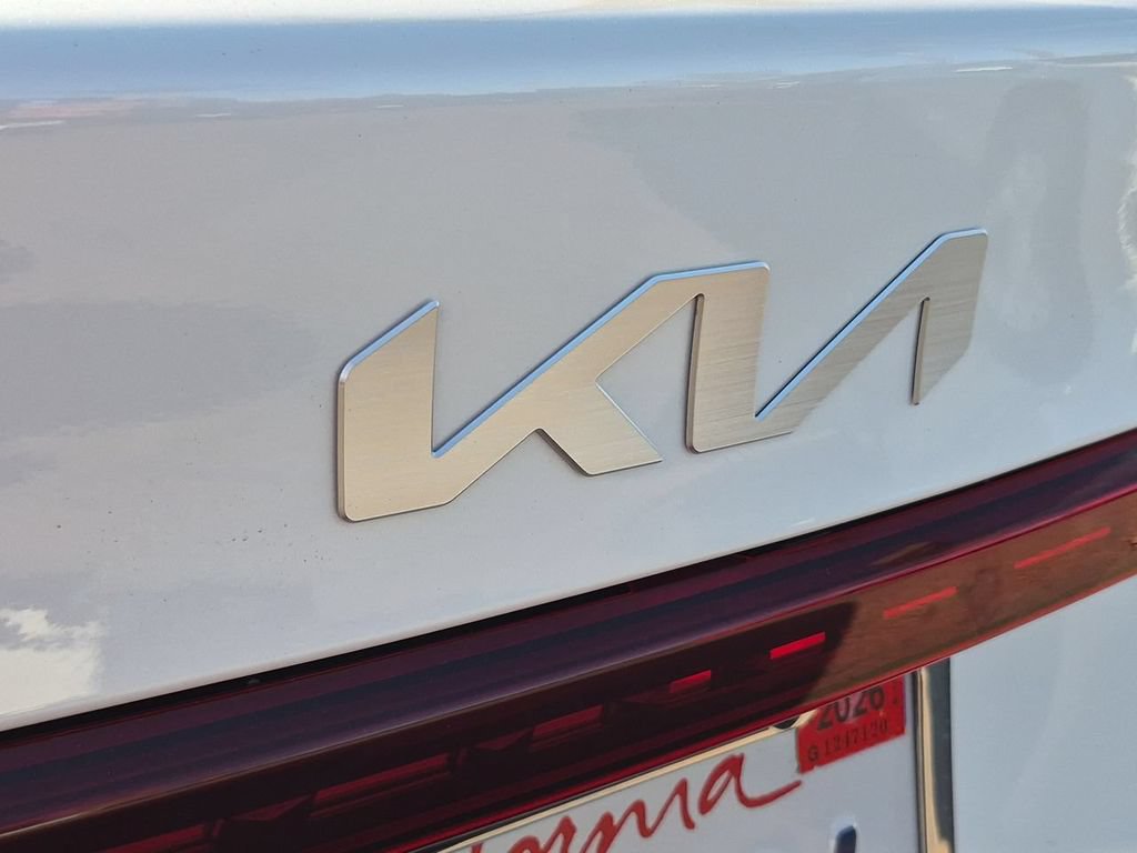 Certified 2023 Kia Forte LXS FWD image 30