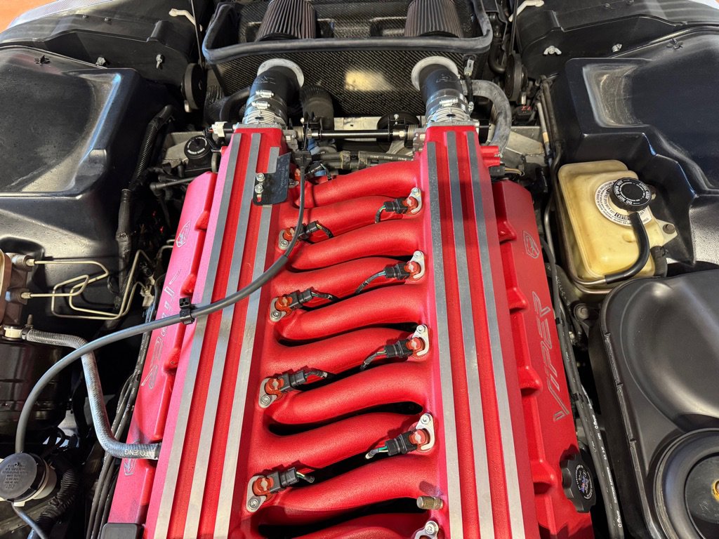 Used 1997 Dodge Viper GTS image 39