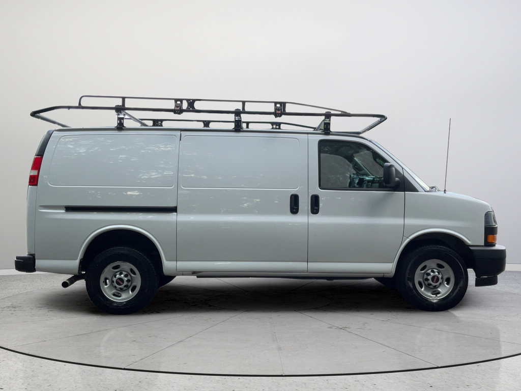Certified 2022 GMC Savana 2500 w/ Driver Convenience Package RWD image 6
