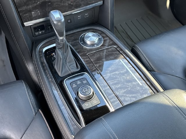 Used 2023 Nissan Armada Platinum w/ Captain's Chairs Package AWD/4WD image 20