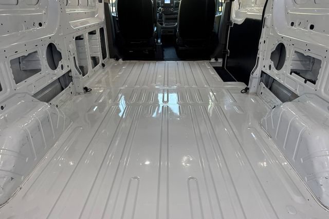 Used 2020 Ford Transit 250 Low Roof image 15
