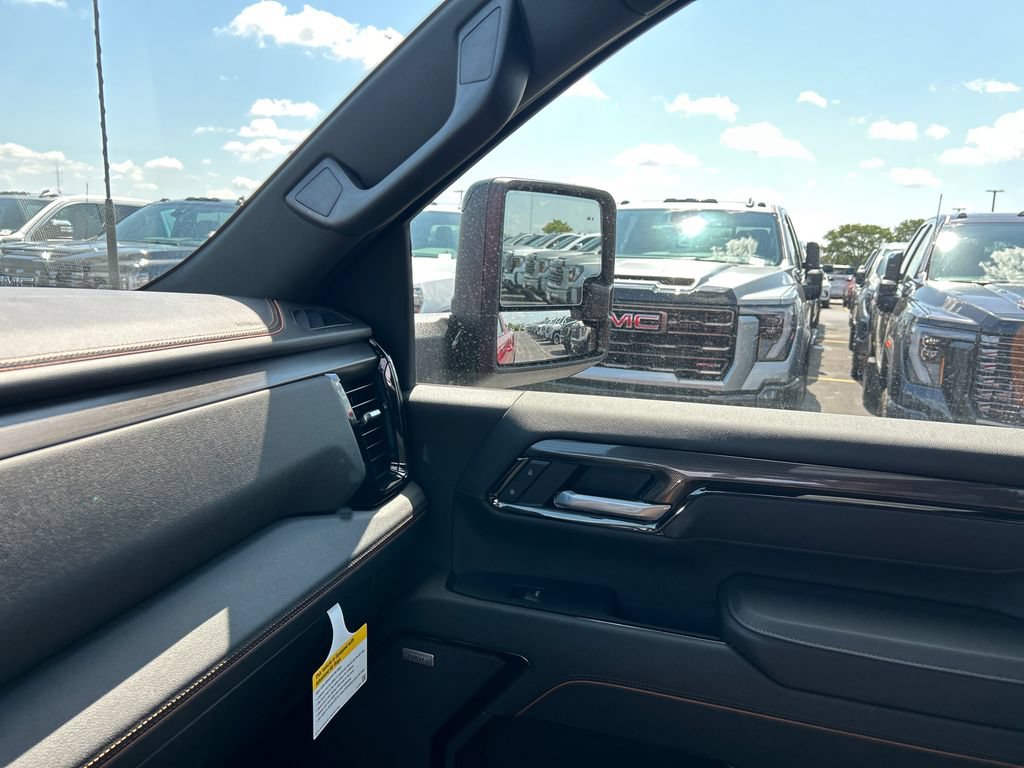 New 2026 GMC Sierra 2500 AT4 w/ AT4 Premium Plus Package AWD/4WD image 30