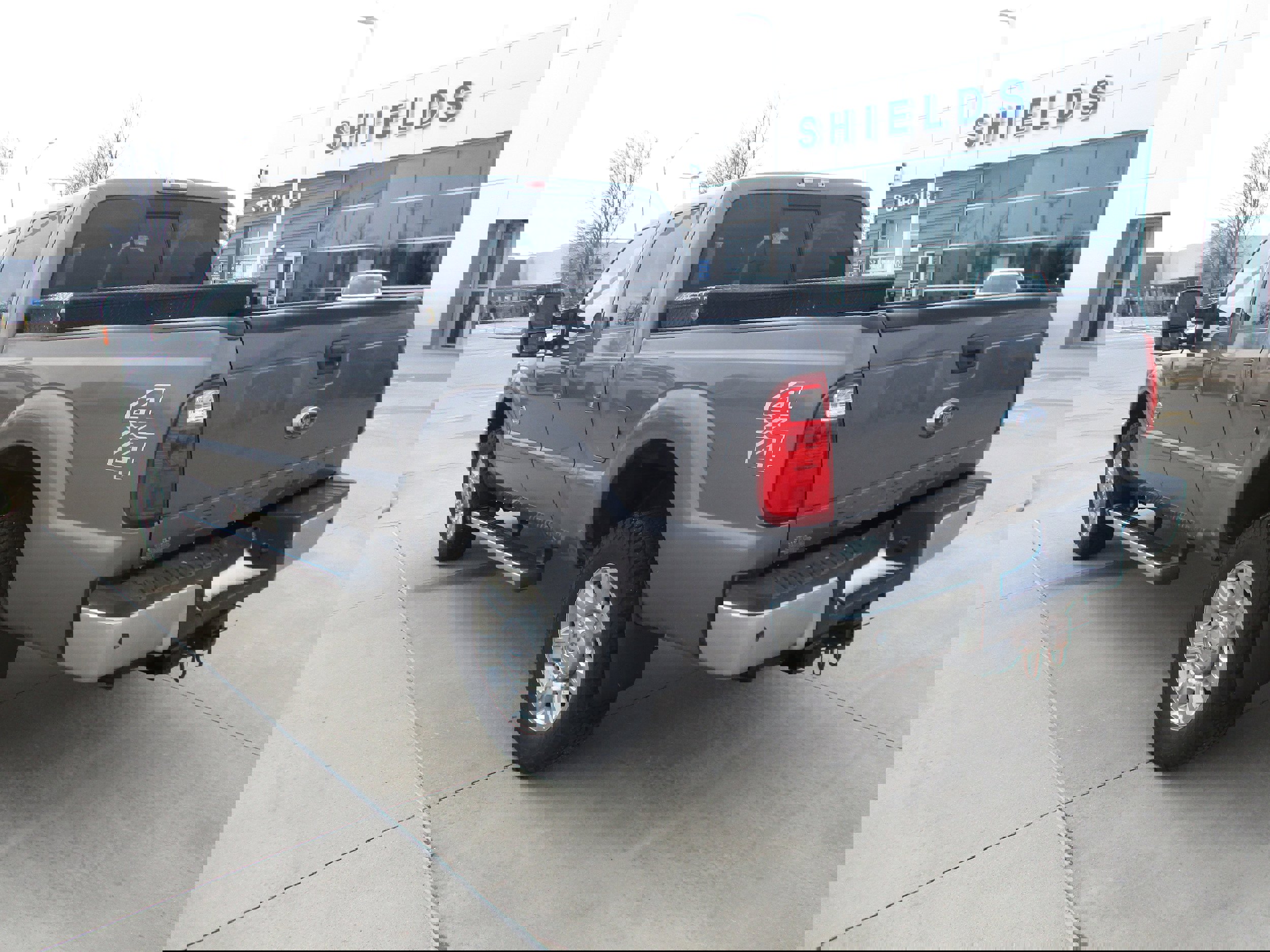 Used 2014 Ford F250 Lariat w/ Chrome Package image 3